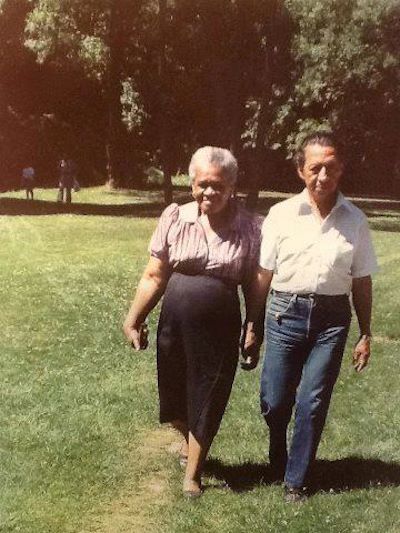 382021_10152367414015343_988086050_n