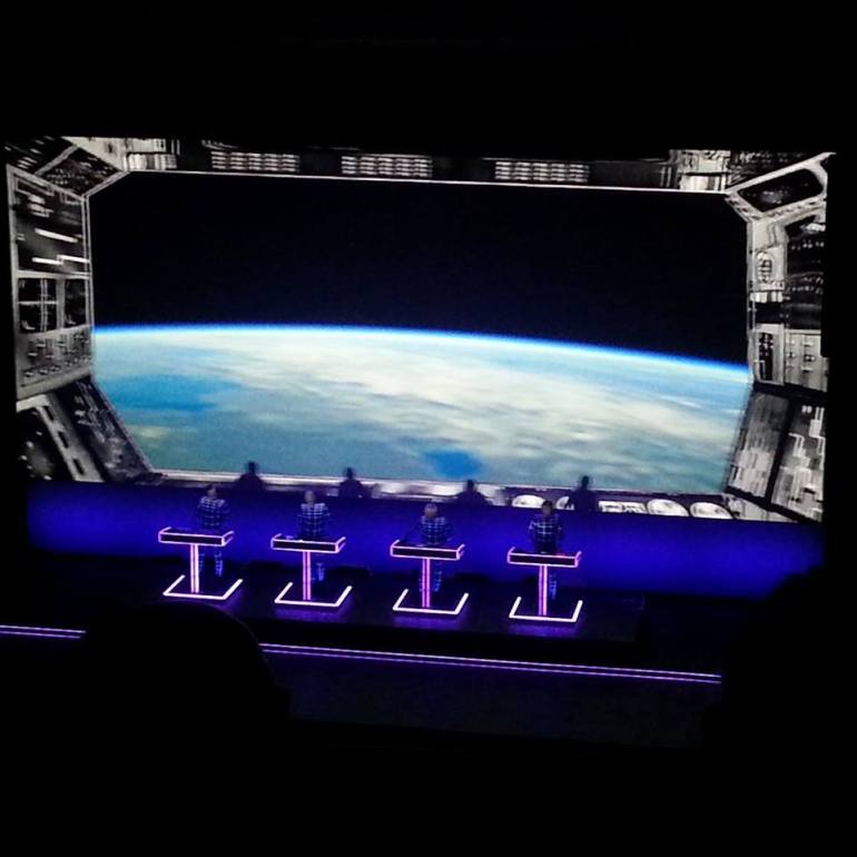 970115_10153985971400343_1406633677_n